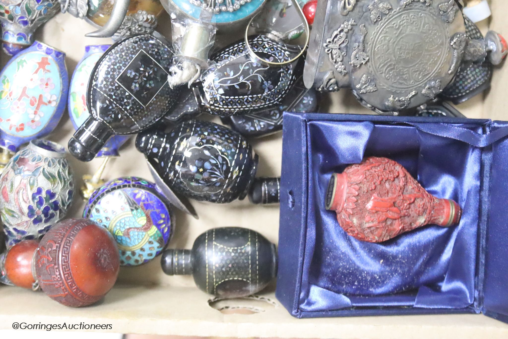 A collection of mixed 20th century Chinese snuff bottles